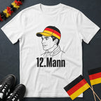 12. Mann Deutschland Fan mit Kappe WM T-Shirt