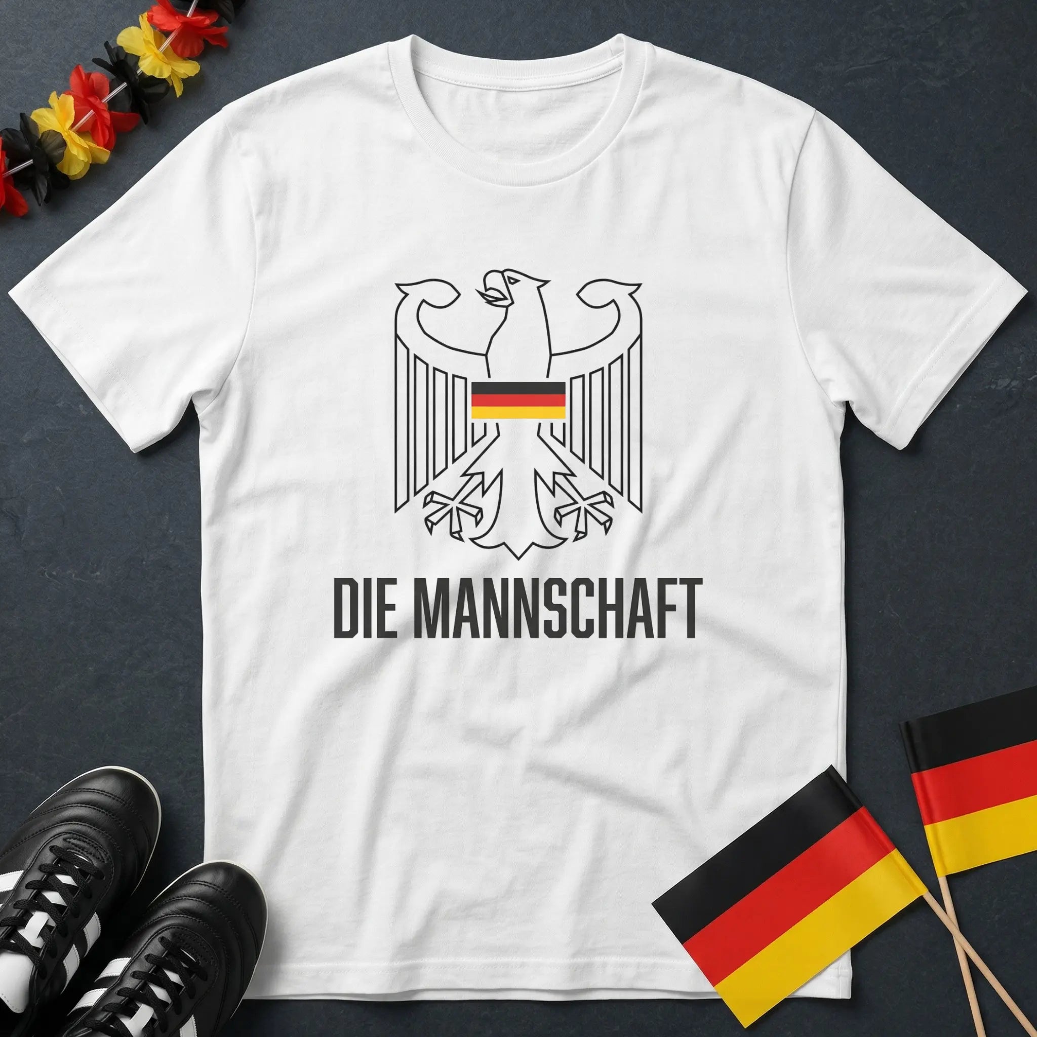 Die Mannschaft Minimalistischer Adler Deutschland WM T-Shirt